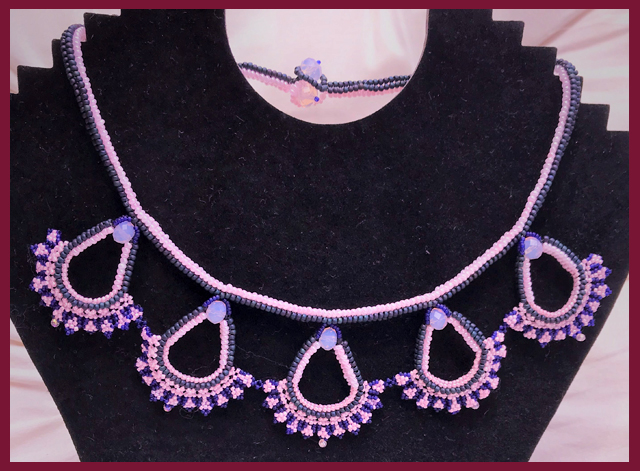 na-gornia-raft-predstavia-mood-of-beads-2