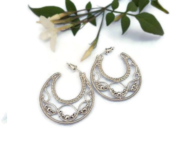 na-gornia-raft-predstavia-Petya's-jewelry-3